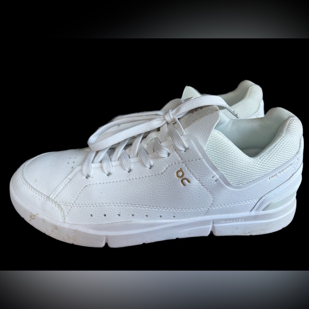 Women's on The Roger Advantage All White.  Size W9.5